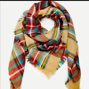 Christmas 🧣 scarf.